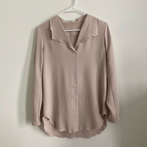 Aritzia Babaton Pajama shirt beige XXS